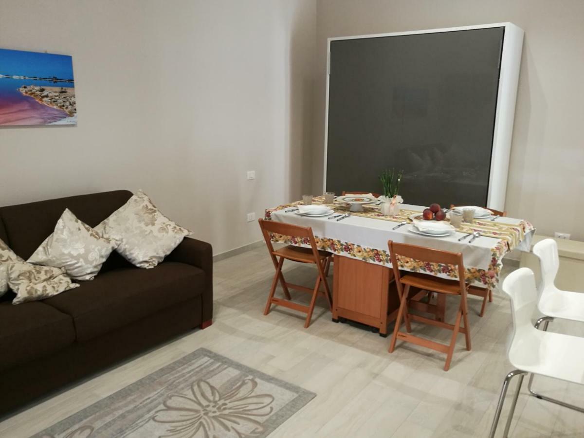 La Maison Margherita Di Savoia Bagian luar foto