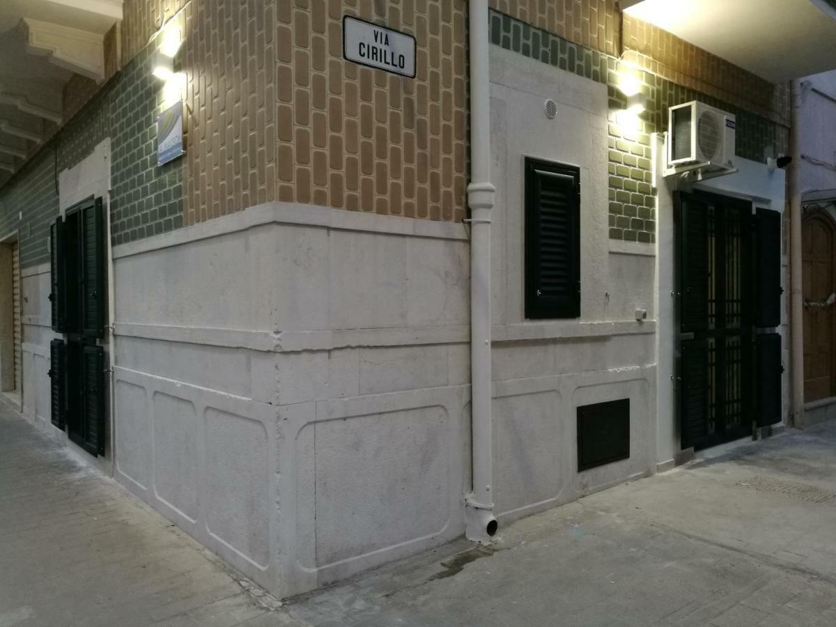 La Maison Margherita Di Savoia Bagian luar foto